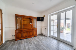 Kitchen/Diner- click for photo gallery
